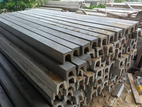 รับผลิตบัวปูนปั้นตามรูปแบบของลูกค้า